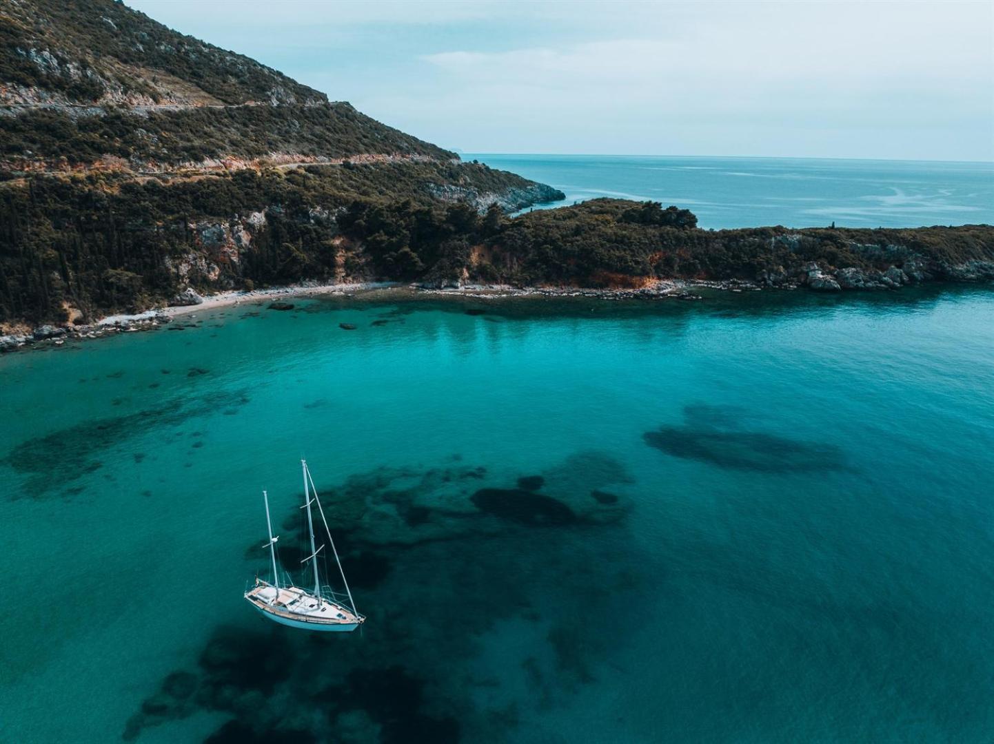Villa Dafni - Infinite Sea Vistas With Private Pool Καλαμάτα Εξωτερικό φωτογραφία